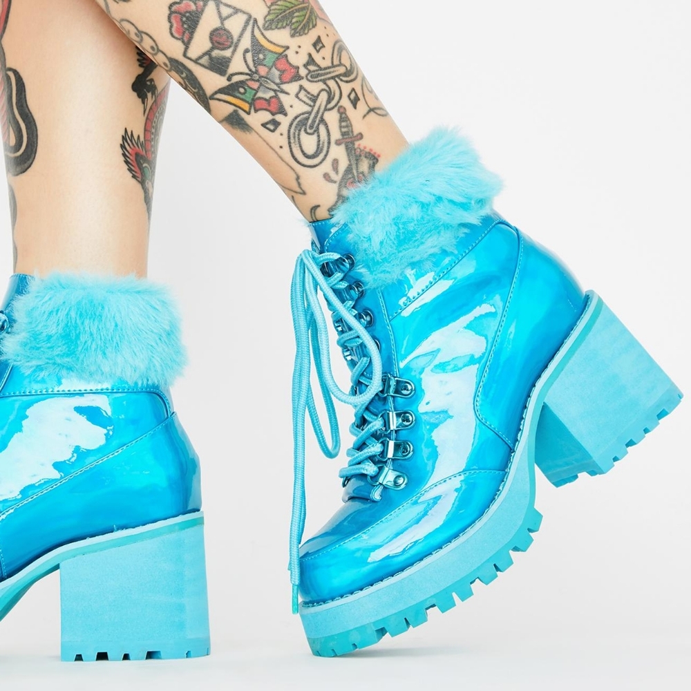 NIB Club Exx Aqua Snow Blazin' Hiker Boots